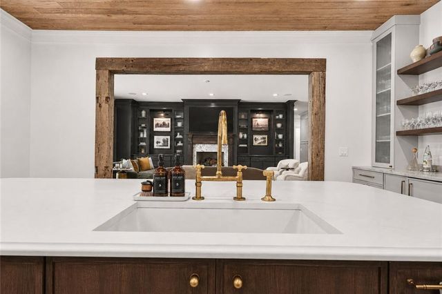 3659 Northside Drive NW, Atlanta, GA 30305
