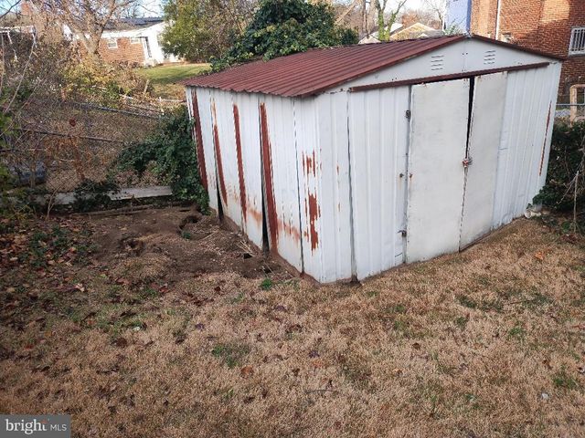 38 SHERIDAN ST NE, Washington, DC 20011