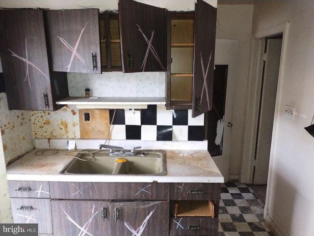 38 SHERIDAN ST NE, Washington, DC 20011