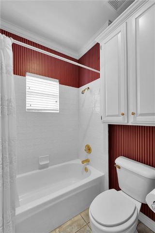 1712 S 41st Street, Rogers, AR 72758