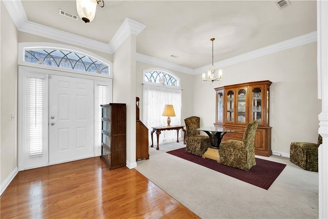 1712 S 41st Street, Rogers, AR 72758