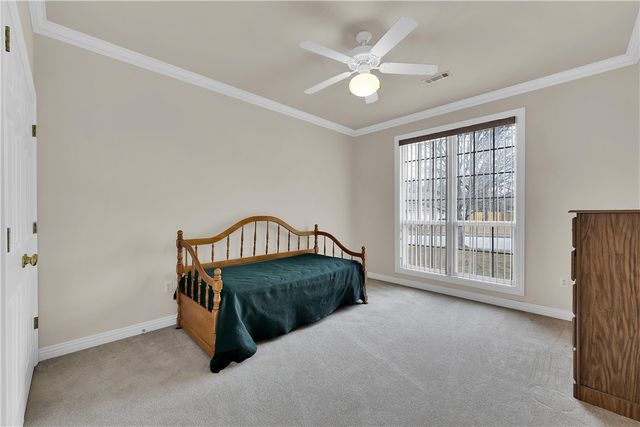 1712 S 41st Street, Rogers, AR 72758