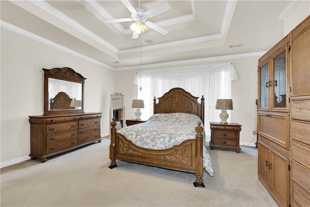 1712 S 41st Street, Rogers, AR 72758