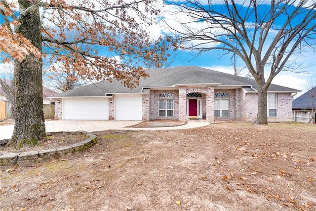 1712 S 41st Street, Rogers, AR 72758