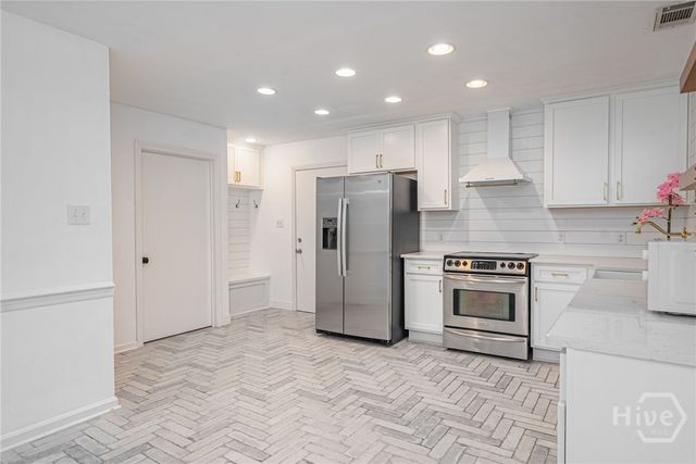 9 Bowline Court, Savannah, GA 31411
