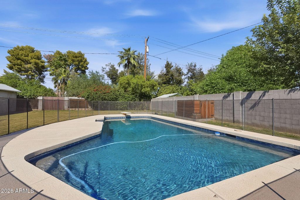 4208 E WILSHIRE Drive, Phoenix, AZ 85008 — photo 2