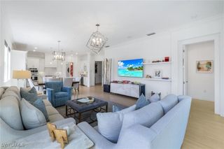 16374 Viansa WAY 5302, Naples, FL 34110