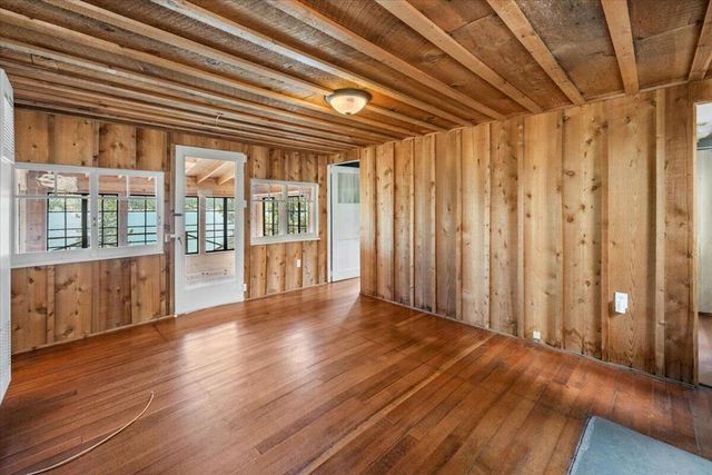 335 N Shore Drive, Fawnskin, CA 92333