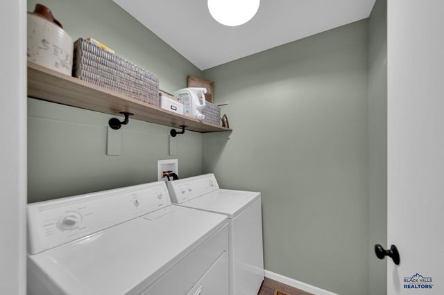 5256 BASSWOOD, Rapid City, SD 57703
