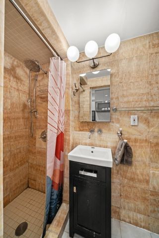 175 Bleecker St Apt 11, New York City, NY 10012