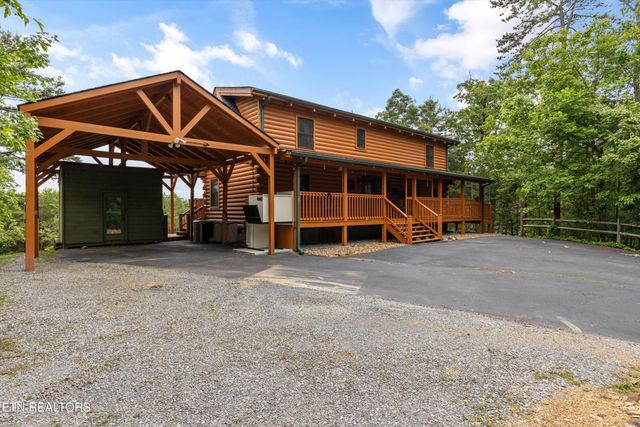 1949 E Mountain View Way, Sevierville, TN 37876