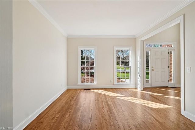 105 Winrow Drive, Jamestown, NC 27282