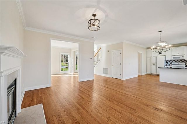 105 Winrow Drive, Jamestown, NC 27282