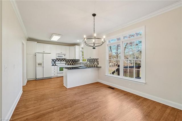 105 Winrow Drive, Jamestown, NC 27282