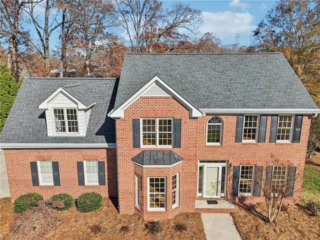 105 Winrow Drive, Jamestown, NC 27282