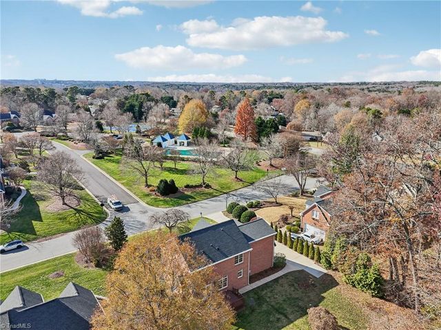 105 Winrow Drive, Jamestown, NC 27282