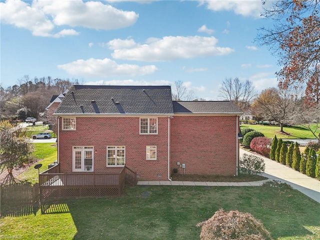 105 Winrow Drive, Jamestown, NC 27282