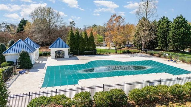 105 Winrow Drive, Jamestown, NC 27282