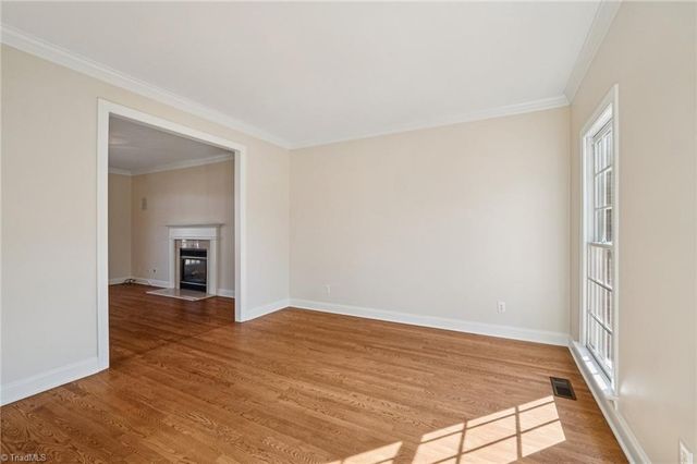 105 Winrow Drive, Jamestown, NC 27282