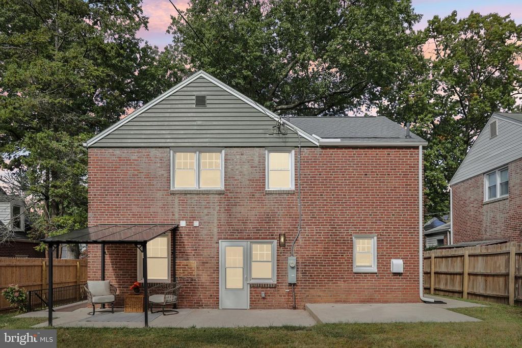 917 DELMONT DR, Wynnewood, PA 19096