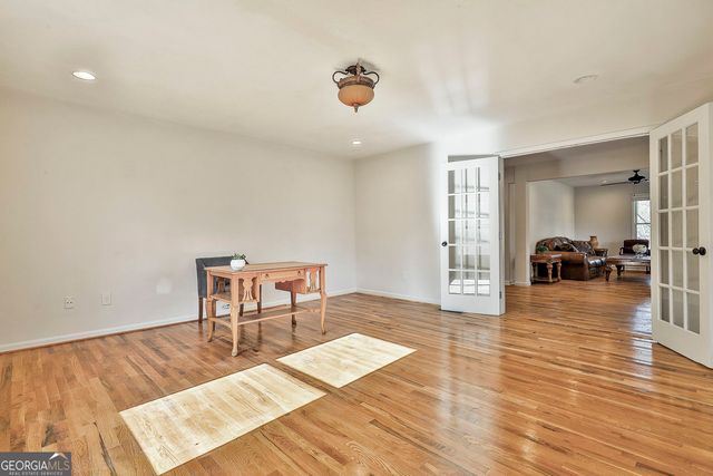 258 Sunset Avenue NW, Atlanta, GA 30314