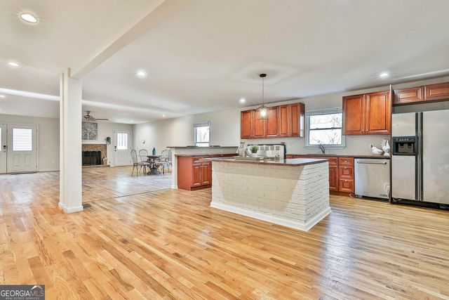258 Sunset Avenue NW, Atlanta, GA 30314