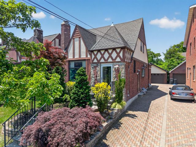 3218 172nd Street, Flushing, NY 11358