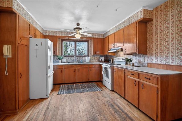 1005 Tompkins Drive, Madison, WI 53716