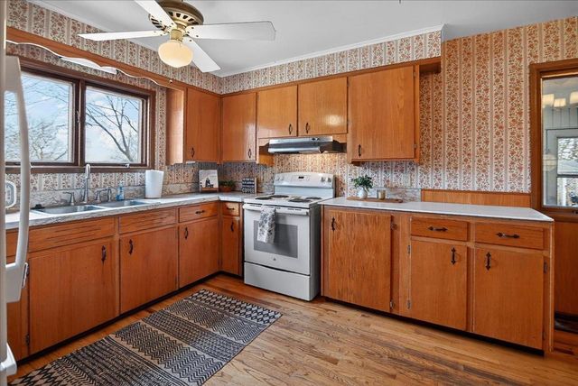 1005 Tompkins Drive, Madison, WI 53716