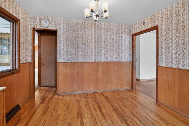 1005 Tompkins Drive, Madison, WI 53716