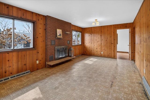 1005 Tompkins Drive, Madison, WI 53716