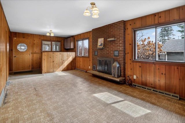 1005 Tompkins Drive, Madison, WI 53716