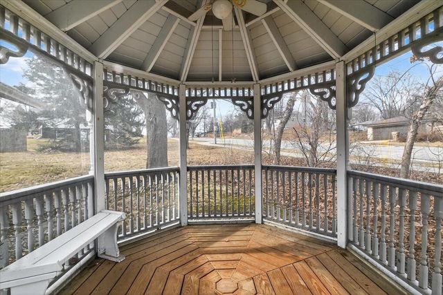 1005 Tompkins Drive, Madison, WI 53716