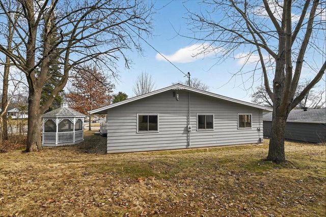 1005 Tompkins Drive, Madison, WI 53716