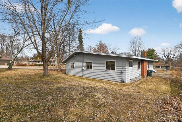 1005 Tompkins Drive, Madison, WI 53716