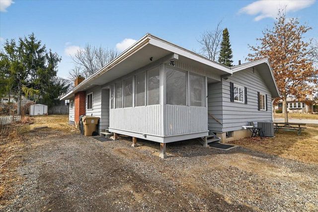 1005 Tompkins Drive, Madison, WI 53716