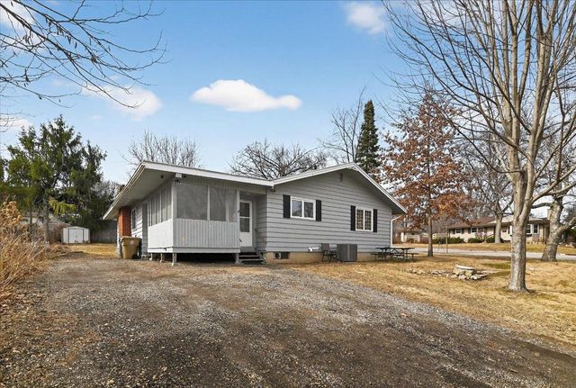 1005 Tompkins Drive, Madison, WI 53716