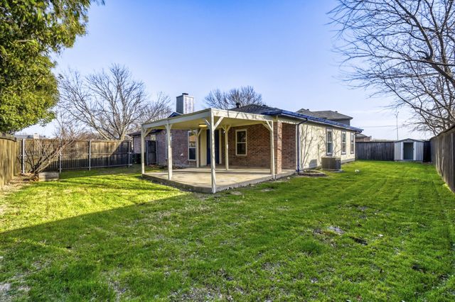 10220 Little Fox Court, Fort Worth, TX 76108