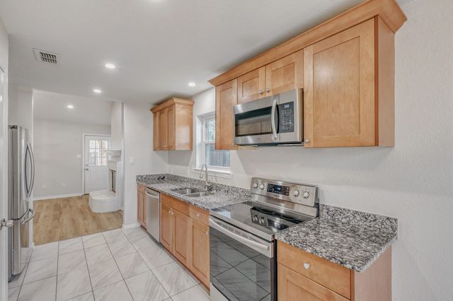 10220 Little Fox Court, Fort Worth, TX 76108