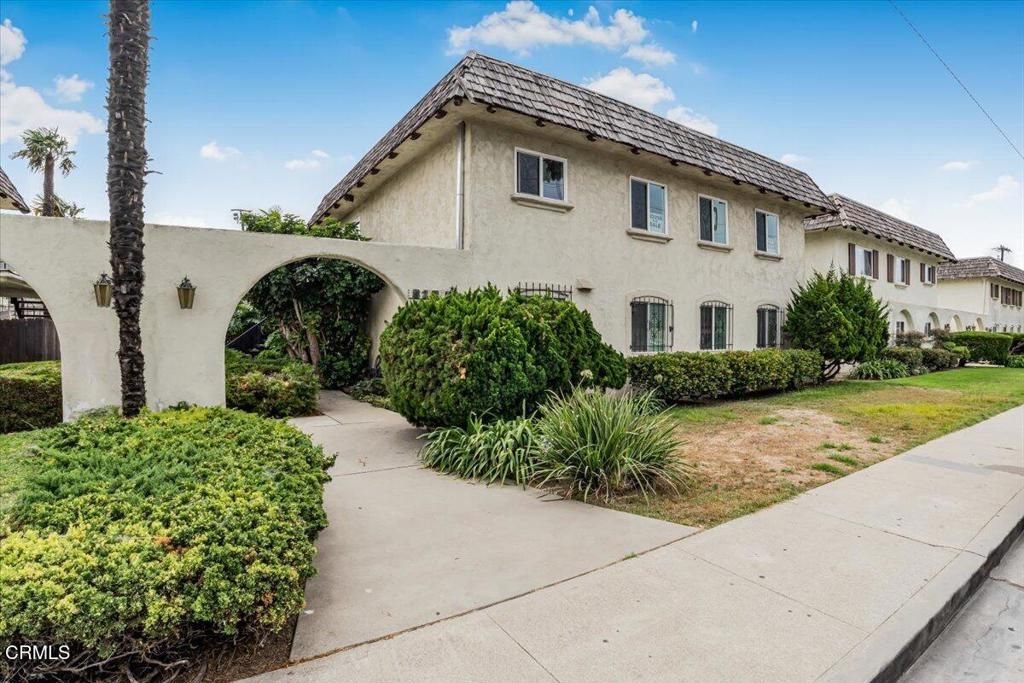 620 W Gonzales Road B, Oxnard, CA 93036