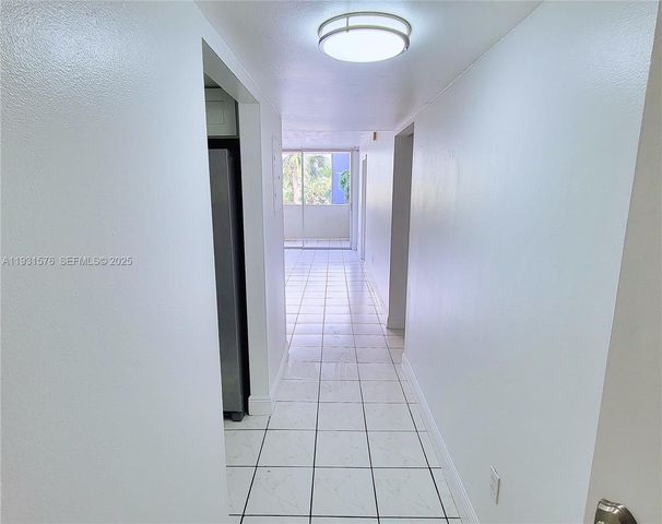10090 NW 80th Ct 1354, Hialeah Gardens, FL 33016