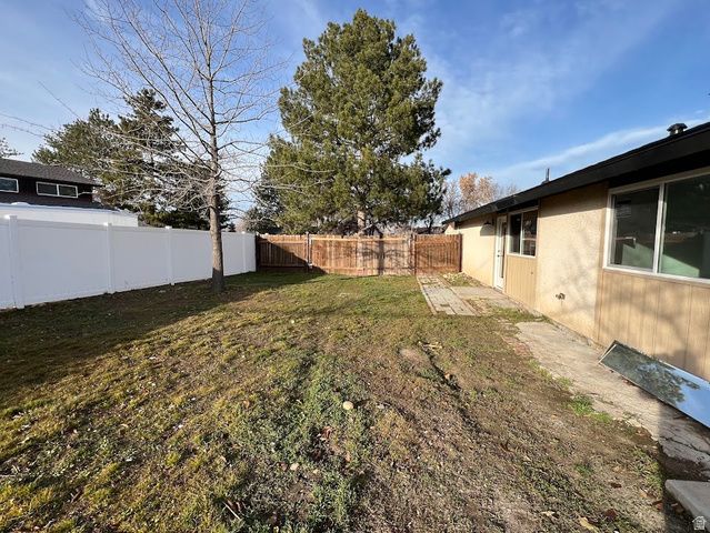 1448 E ESTRELLITA DR, Sandy, UT 84093