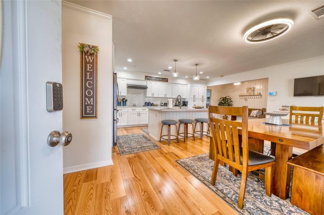 3210 Flamborough Drive, Pasadena, TX 77503