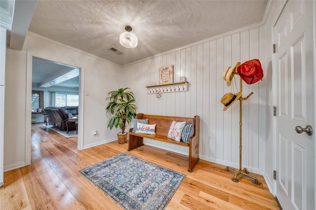 3210 Flamborough Drive, Pasadena, TX 77503