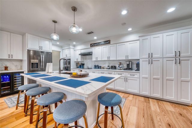 3210 Flamborough Drive, Pasadena, TX 77503