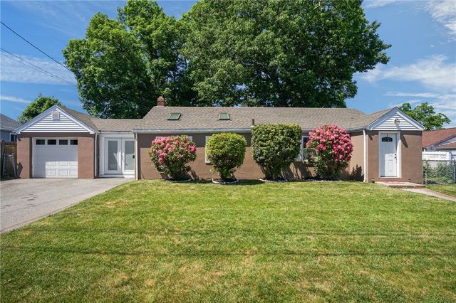 26 Beach Street, North Providence, RI 02904