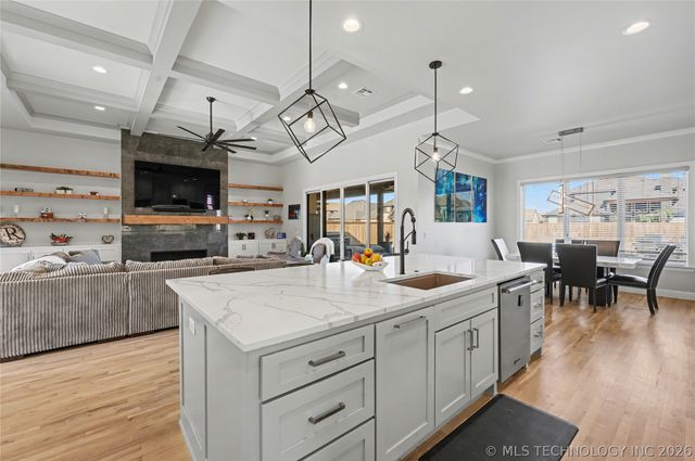 12668 S Fulton Avenue, Bixby, OK 74008