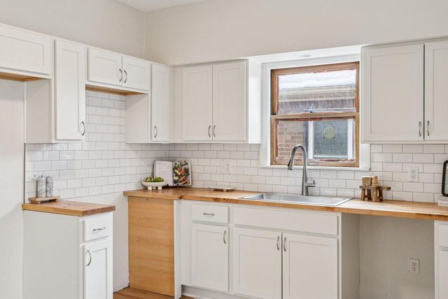 3228 S 15th STREET, Milwaukee, WI 53215