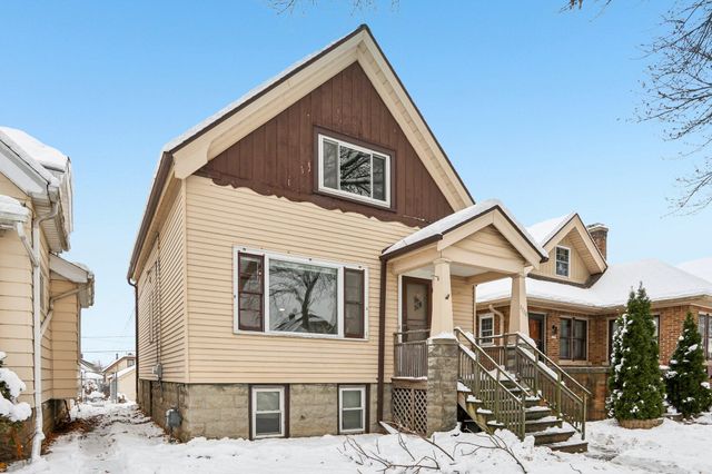 3228 S 15th STREET, Milwaukee, WI 53215
