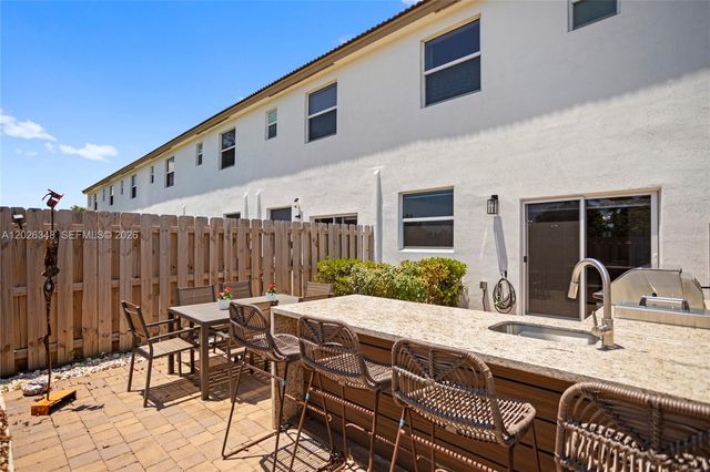 12317 NW 23rd Ct, Miami, FL 33167